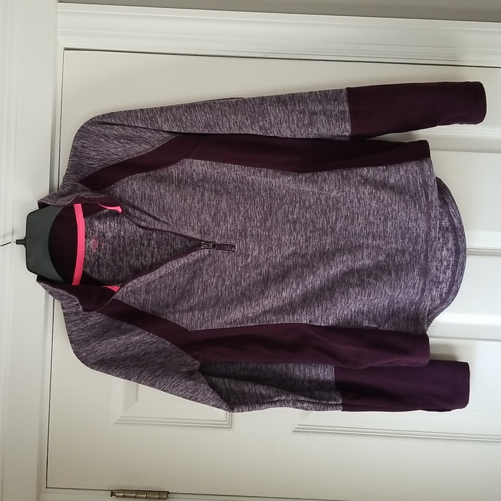 Nice and comfy SO top size M